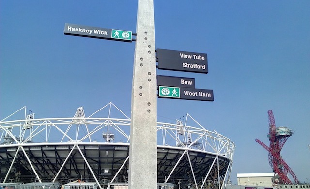 Estádio Olímpico e A Orbita- escultura de Anish Kapoor -Londres 2012