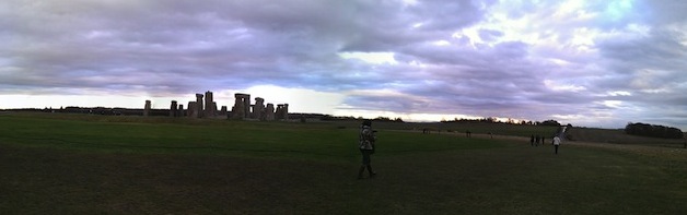 Stonehenge (ao lado da estrada)