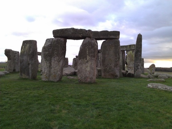 Stonehenge close