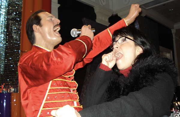 Eu e Fred Mercury - Mme Tussaud - Londres - 2008