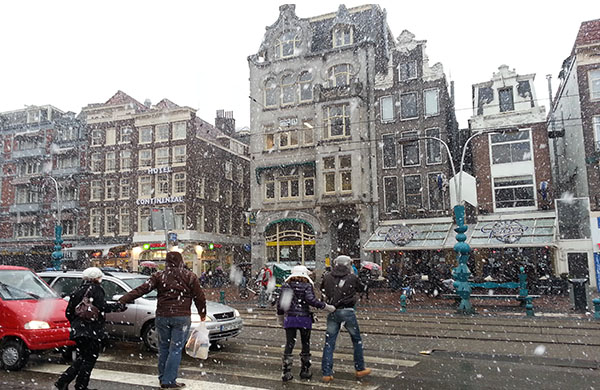 Nevando em Amsterdam