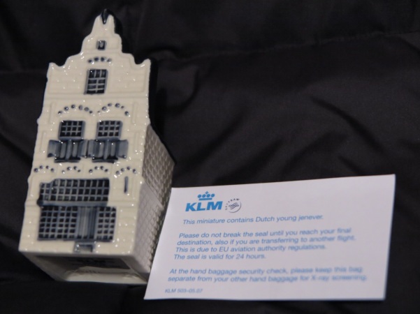 Casinha Delft Blue-KLM-World BusinessClass