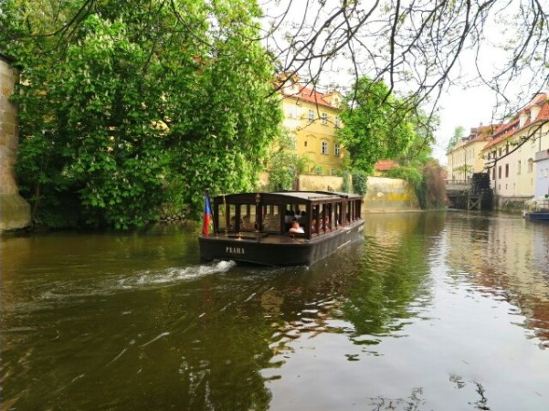 Passeio de Barco pelos Canais de Praga