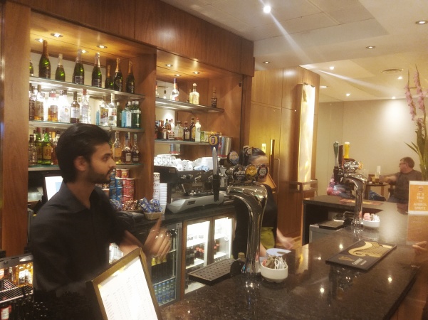 Bar - Central Park Hotel (2)