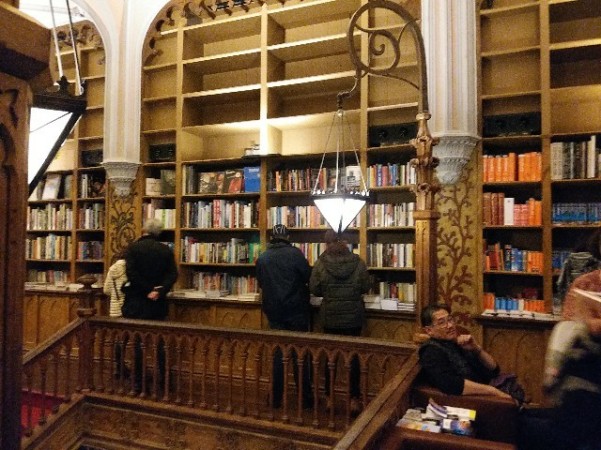 Livros - Livraria Lello